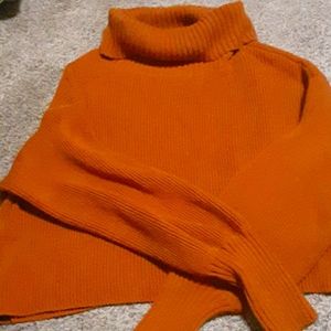 Cropped burnt orange sweater